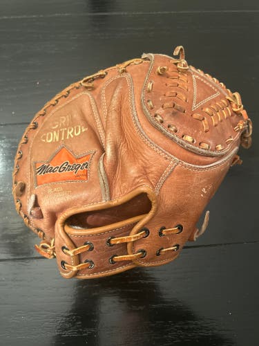 Thurman Munson Vintage MacGregor Catchers Glove