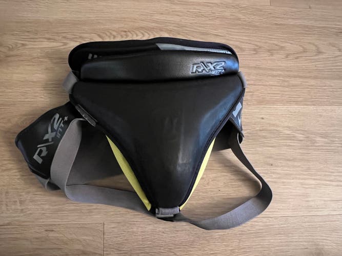 Used Warrior Intermediate Ritual X2 Goalie Jock