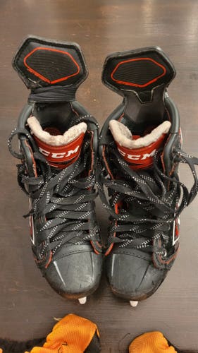 Junior Used CCM JetSpeed FT2 Hockey Skates Regular Width Size 5