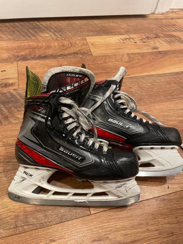 Intermediate Bauer  6 Vapor X2.9 Hockey Skates