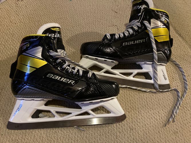 NEW Senior Bauer Supreme 3s Ice Hockey Goalie Skates Size 8.0 D (Regular)