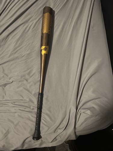 Used BBCOR Certified DeMarini (-3) 30.5 oz 33.5" Voodoo One Bat