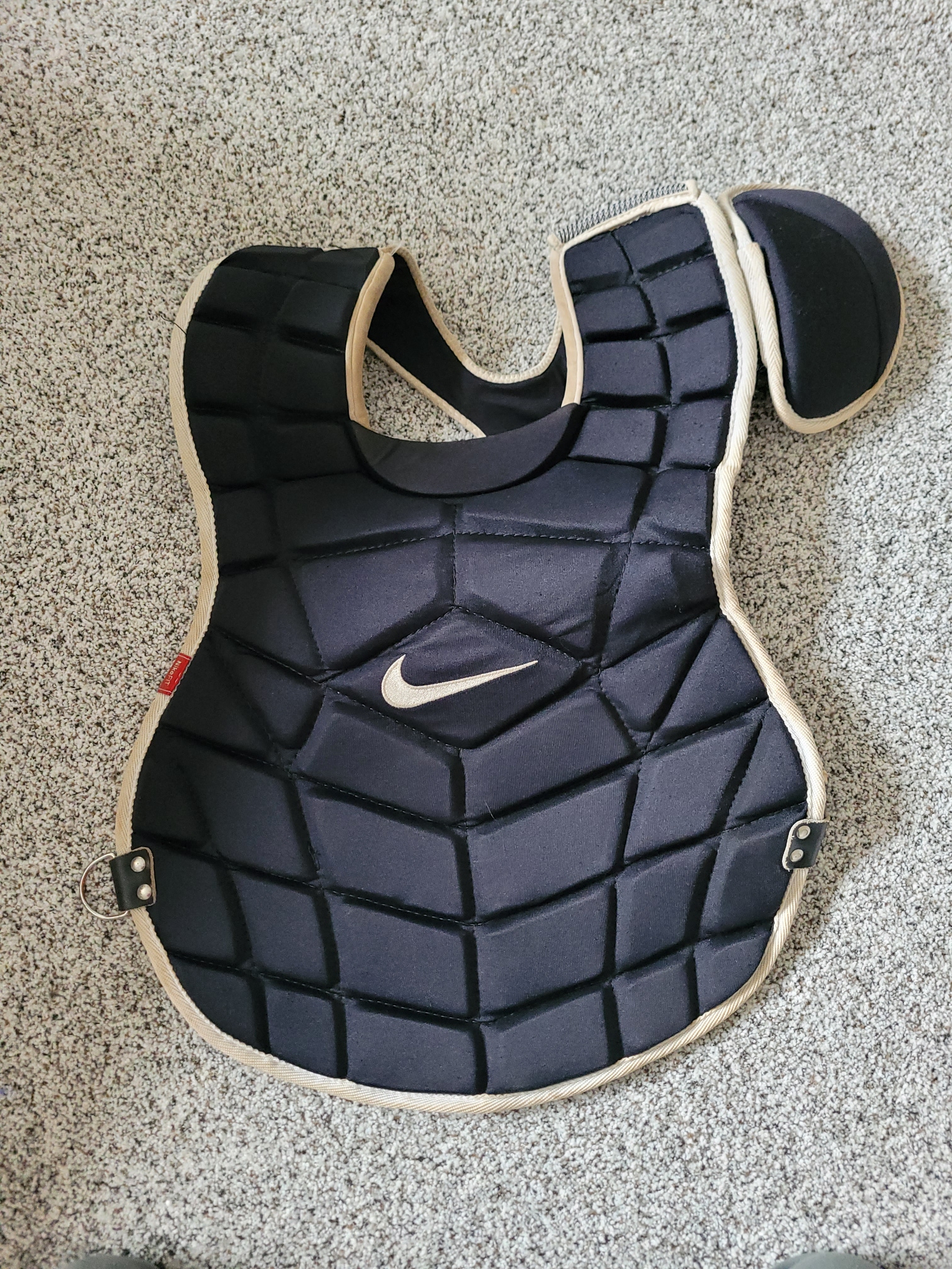 Used Nike DE3539 Catcher's Chest Protector