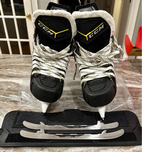 CCM Super Tack 9380 Hockey Skates 3.5