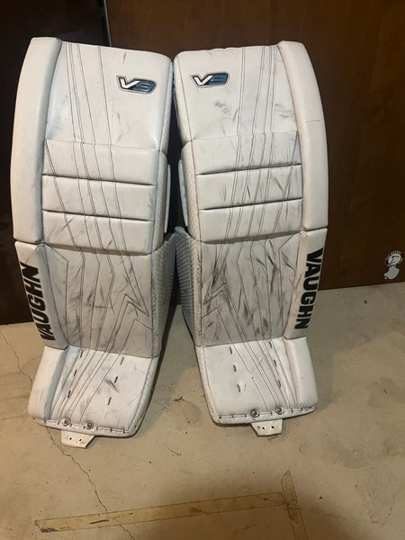 34" Vaughn Velocity V9 Goalie Leg Pads