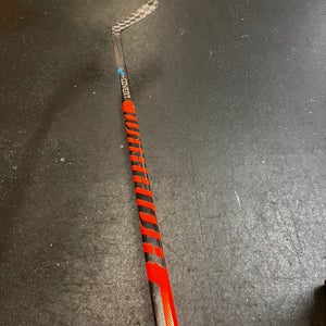 Senior Right Handed P28M  Covert QR5 Pro Hockey Stick