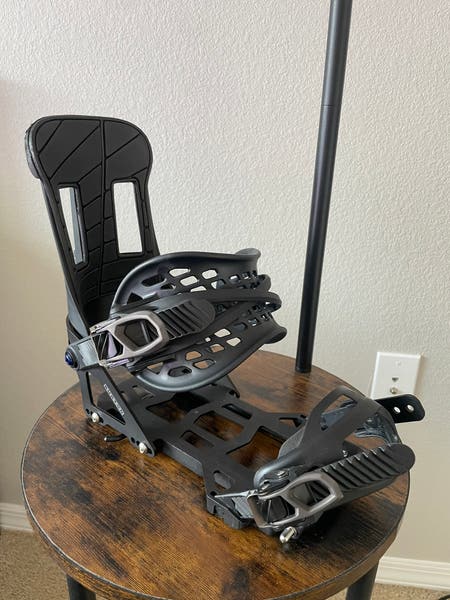 Unisex Medium Burton Freeride Spark Hitchhiker Snowboard Bindings