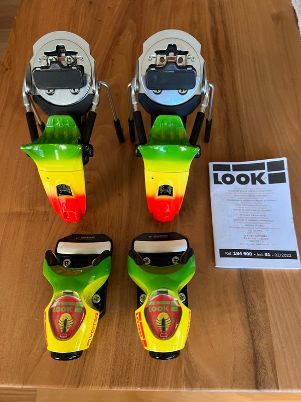 Look Pivot 14 Ski Bindings Used and New on SidelineSwap