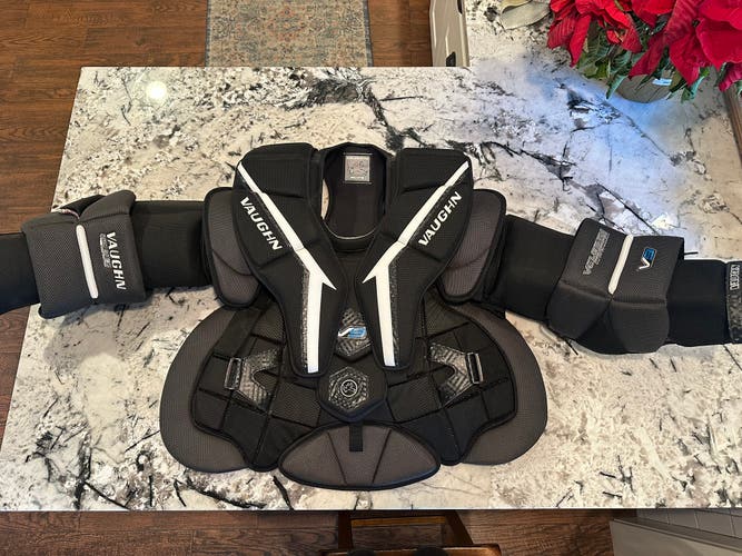 NEW VAUGHN V9 VELOCITY PRO CARBON CHEST PROTECTOR