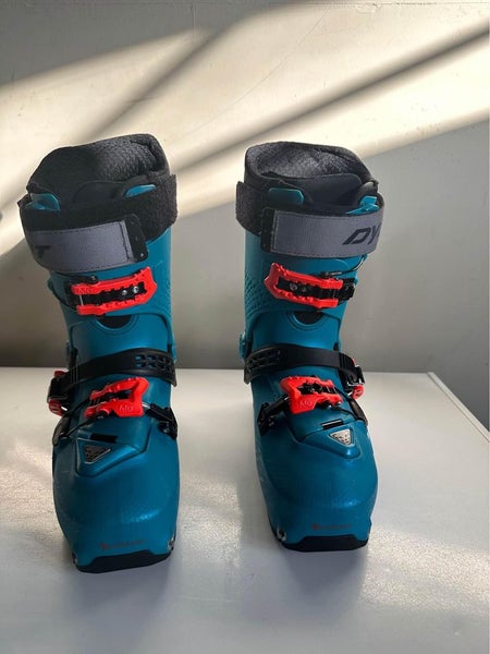 Women's Dynafit Alpine Touring Ski Boots Medium Flex