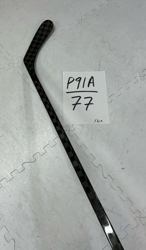 Senior(1x)Right P91A 77 Flex PROBLACKSTOCK Pro Black Out Unbranded Pro Stock Nexus Hockey Sticks