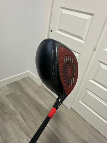 Men's Left Hand Regular Flex 10.5 Loft Stealth Driver