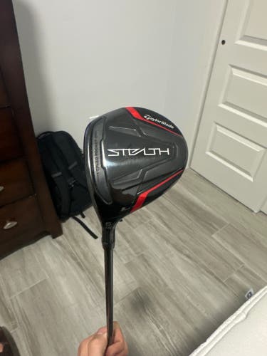 Men's Left Hand Regular Flex 5 Wood Stealth Fairway Wood