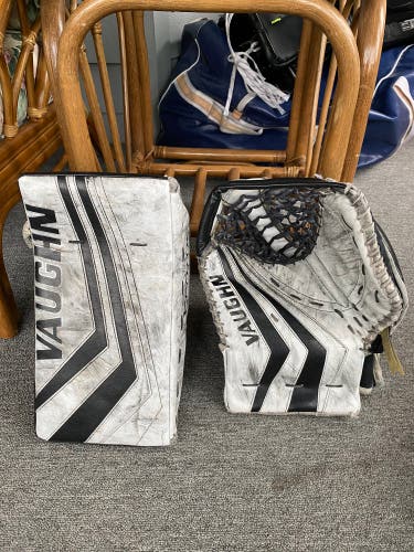 Vaughn SLR2 Senior Regular Goalie Glove And Blocker