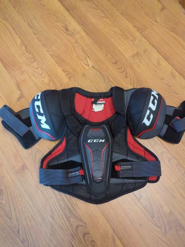 Senior Used Small CCM Jetspeed Ft370 Shoulder Pads