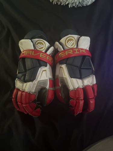 Maverick Showtime Gloves