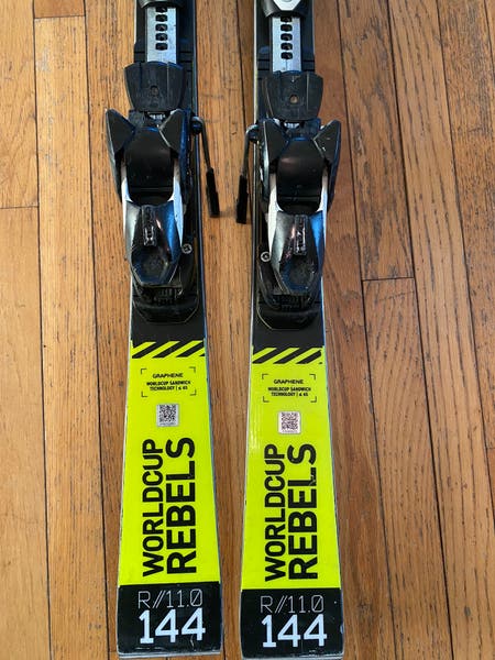 Head World Cup Rebels SL Junior Race Skis with Bindings