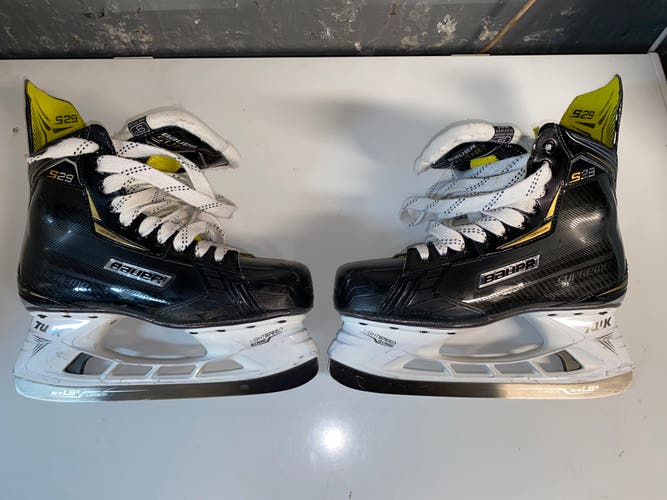 Senior Bauer Regular Width  9 Supreme S29 Hockey Skates