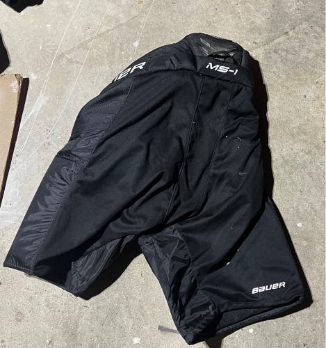 Senior XL Bauer MS-1 Hockey Pants