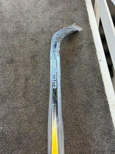Vapor Hyp2rlite Hockey Senior Stick
