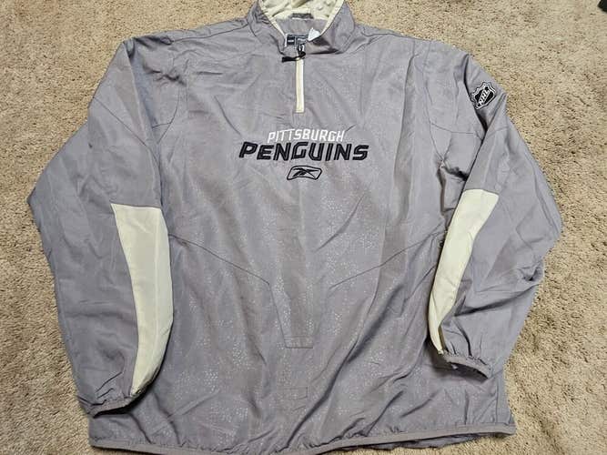 PITTSBURGH PENGUINS Grey Reebok Center Ice Medium Locker Room Worn Jacket