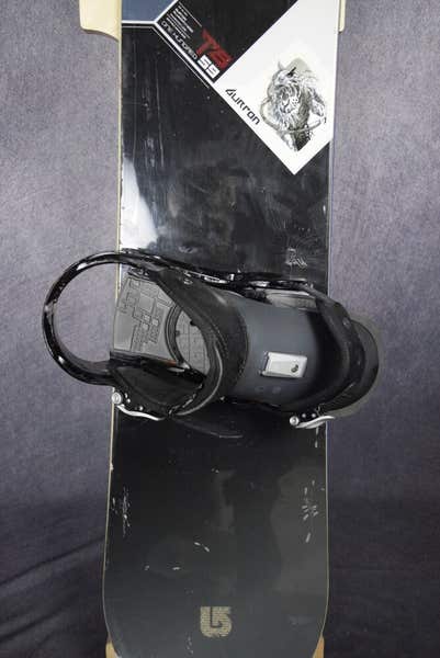 BURTON T6 SNOWBOARD SIZE 159 CM WITH BOTHAUS LARGE BINDINGS