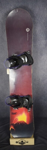 ROSSIGNOL NOMAD WIDE 2 SNOWBOARD SIZE 155 CM WITH GNU LARGE BINDINGS