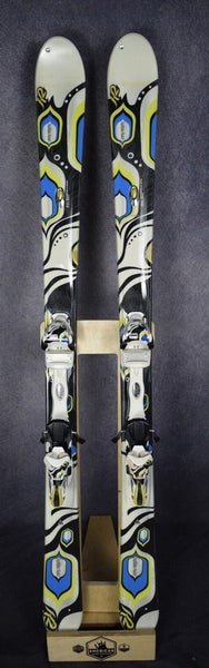 K2 LOTTA LUV SKIS SIZE 156 CM WITH MARKER BINDINGS