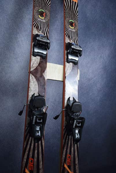 HEAD REV 90 SKIS SIZE 184 CM WITH NEW MARKER BINDINGS
