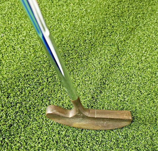 Acushnet Bulls Eye Blade Putter  /  RH  /  Fluted Steel ~35"  /  jd8396