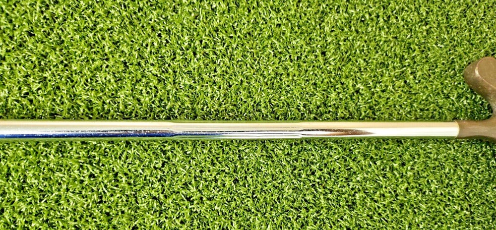 Acushnet Bulls Eye Blade Putter  /  RH  /  Fluted Steel ~35"  /  jd8396
