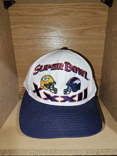 Vintage Super Bowl XXXII Green Bay Packers Denver Broncos Logo 7 Snapback Hat