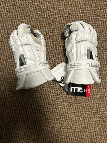 Maverik m6 (Medium) Lacrosse Gloves 12”
