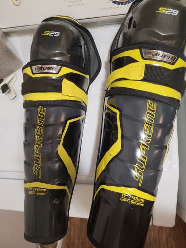 Senior Used Bauer Supreme S29 17" Shin Pads