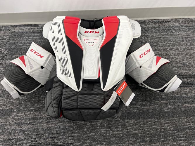 New Medium CCM Eflex 5.9 Goalie Chest Protector