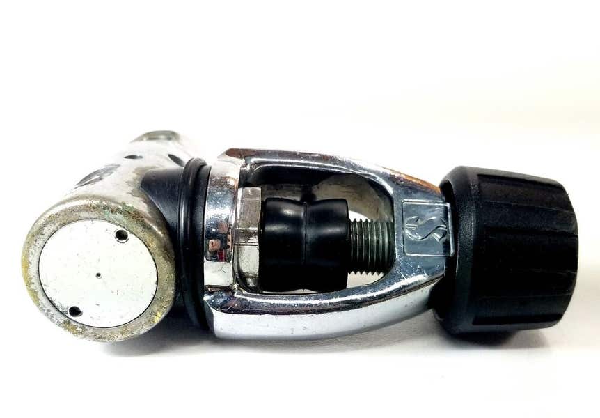 MK10 ファーストステージ SCUBAPRO Scubapro MK10 Yoke 1st First Stage Scuba Dive Regulator MK 10