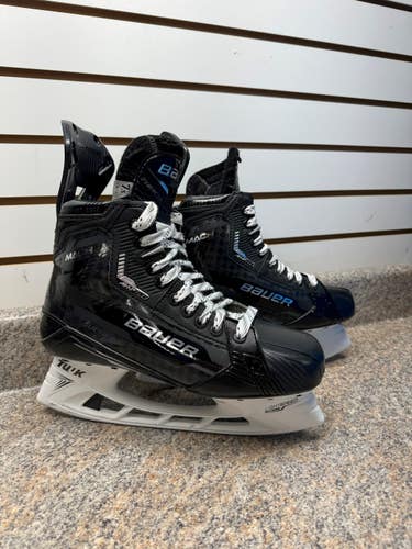 Used Bauer Supreme Mach Hockey Skates 7.5