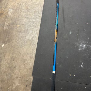 Intermediate Right Handed P88  Nexus Sync Hockey Stick