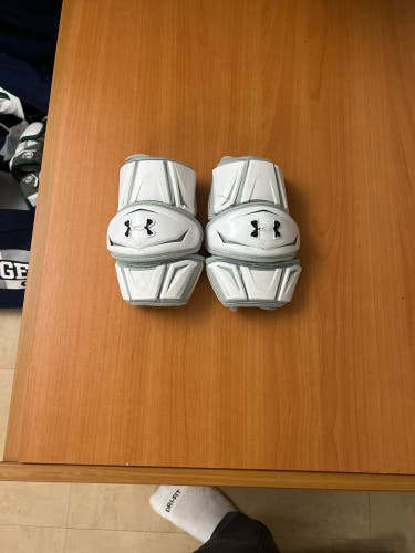 Used Large Under Armour Arm Pads