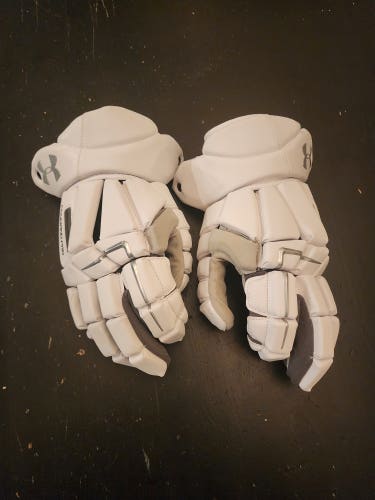 New Player's Under Armour Command Pro Lacrosse Gloves Extra Large