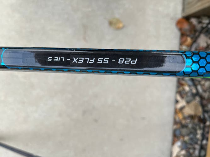 Intermediate Left Hand P28 Flex 55 Nexus Geo Hockey Stick