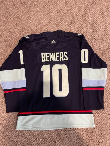 Matty Beniers Seattle Kraken home jersey size 50/ medium