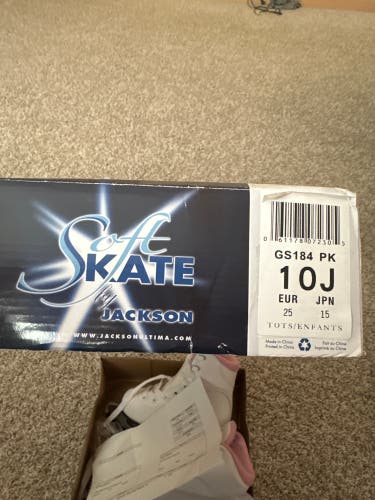 New Jackson Ultima  Junior 10 Artiste Figure Skates