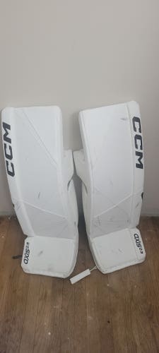 Used 34" CCM Axis 2.9 Goalie Pads