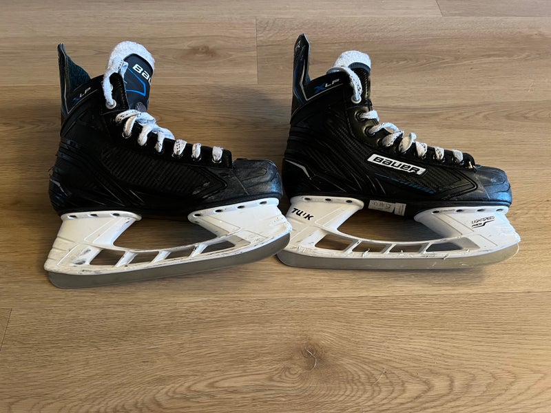 Senior Used Bauer XLP Hockey Skates Regular Width 7
