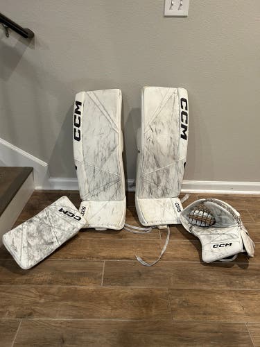 Used Regular Axis 2 Pro Glove And Blocker