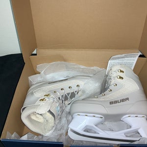 Junior New Bauer Tremblant Hockey Skates Regular Width