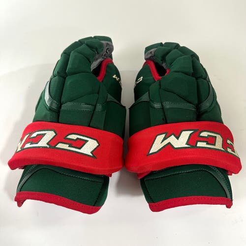 Brand New Minnesota Wild CCM HG12XP Gloves 14"