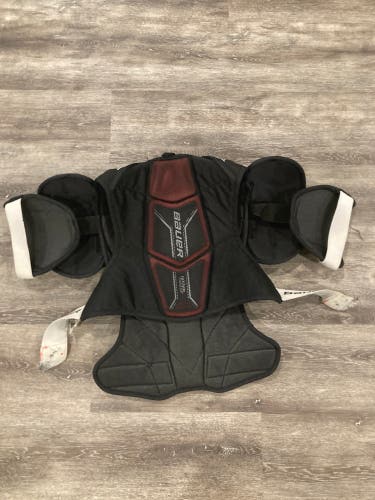 Senior Large Bauer NSX Shoulder Pads