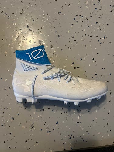 White Men's Molded CN Cleats Under Armour Cleats
